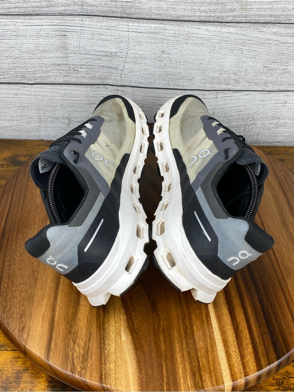 ON Running Cloudvista Trail Hiking Running Shoes Men’s Sneaker Size 11.5 - Picture 9 of 12